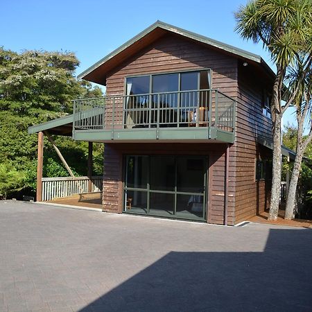 Treetops Cottage At The Castle Whitianga Exterior photo